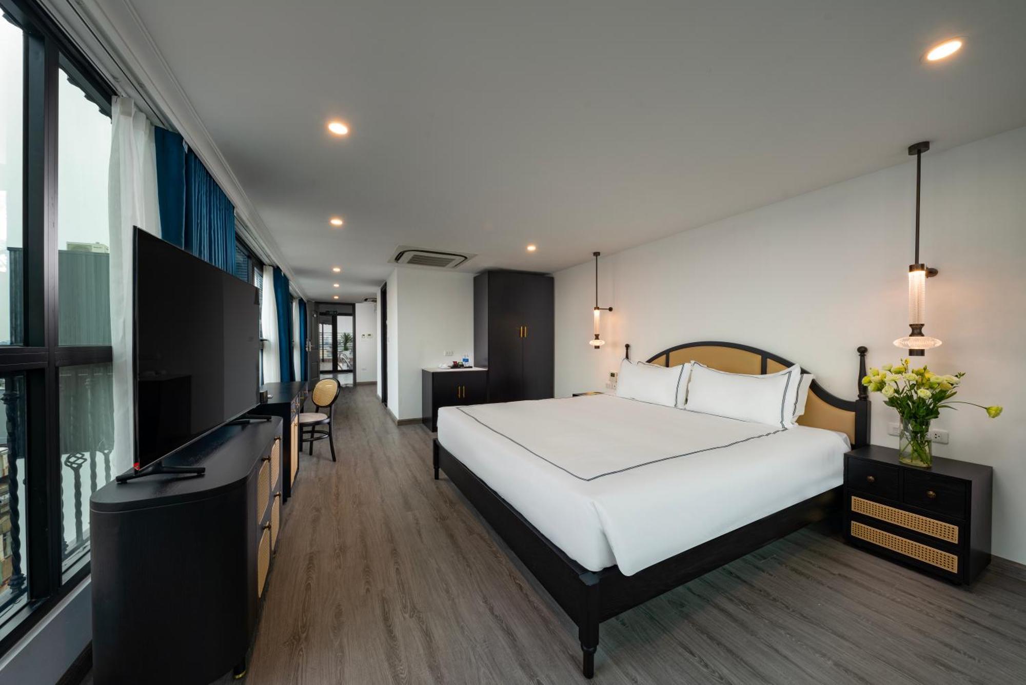 Sq Hang Gai Hotel & Spa Hanoi Exterior photo