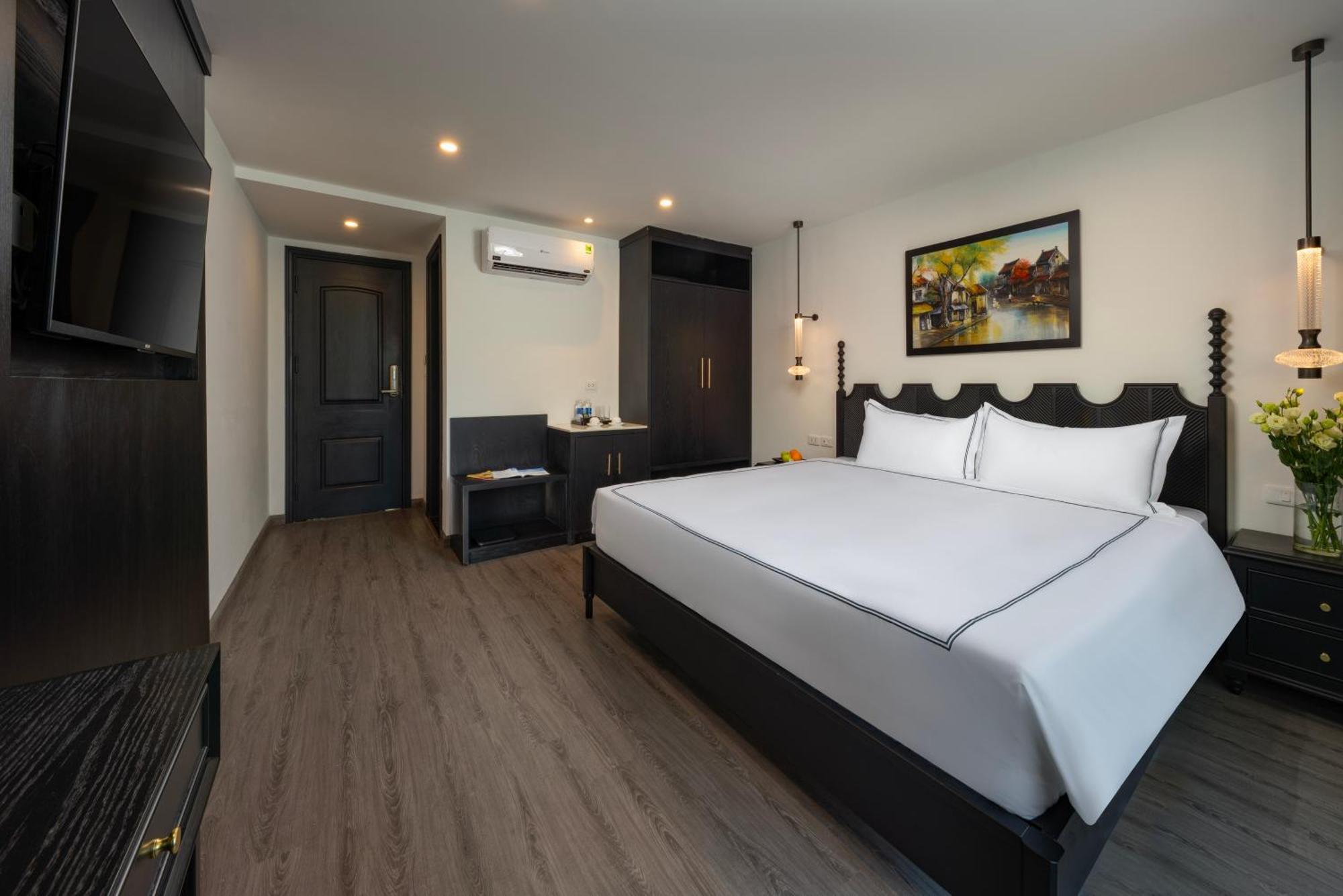 Sq Hang Gai Hotel & Spa Hanoi Exterior photo
