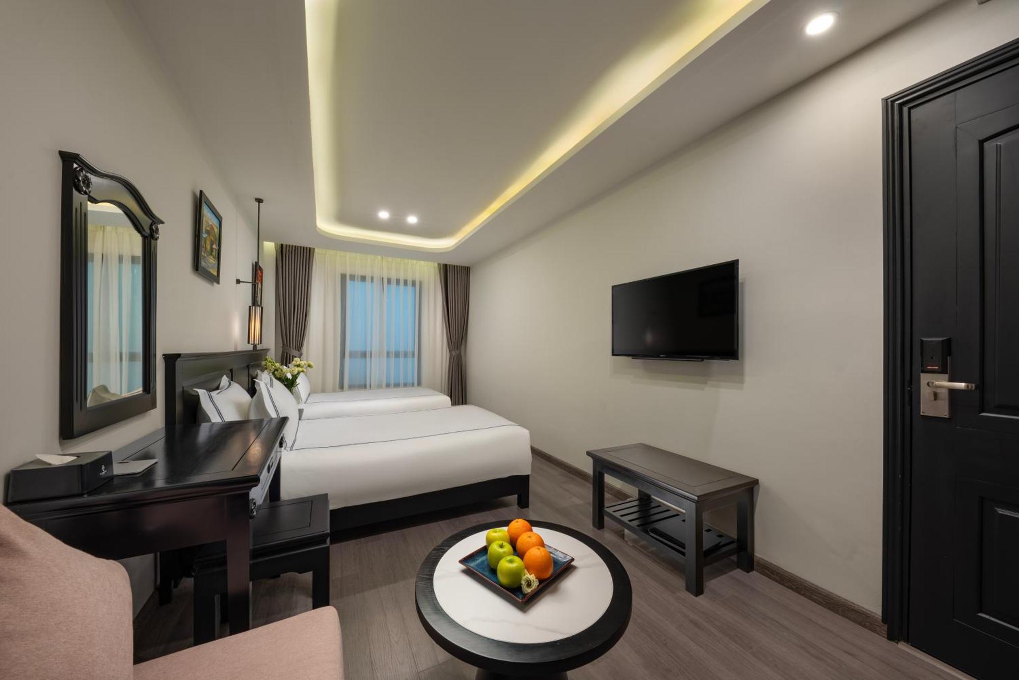 Sq Hang Gai Hotel & Spa Hanoi Exterior photo