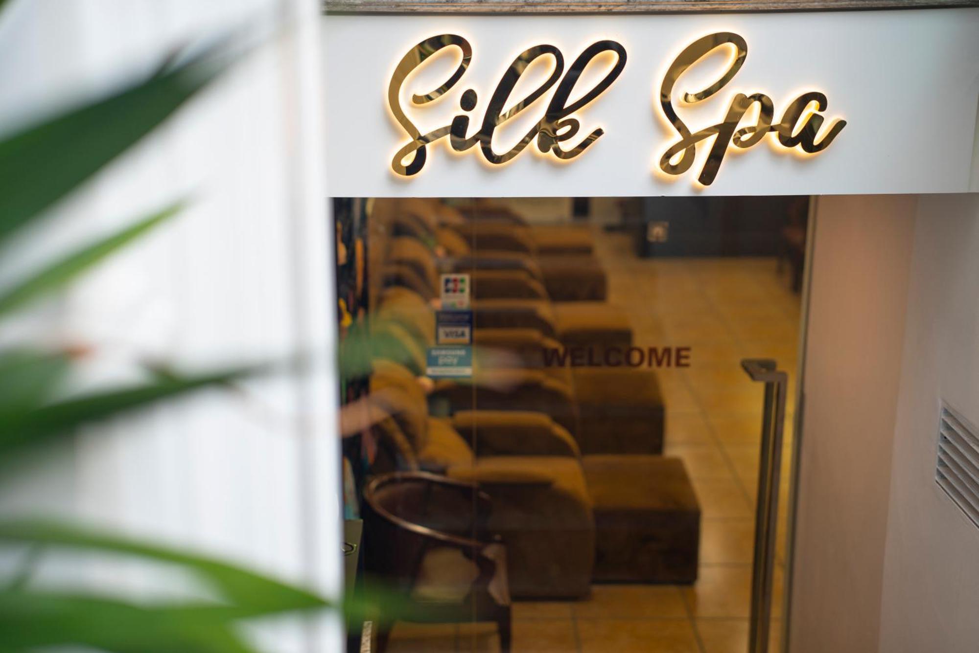 Sq Hang Gai Hotel & Spa Hanoi Exterior photo